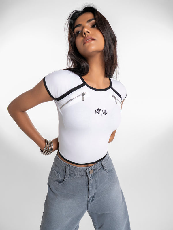 Bolt Zipper Crop Top – Black Piping